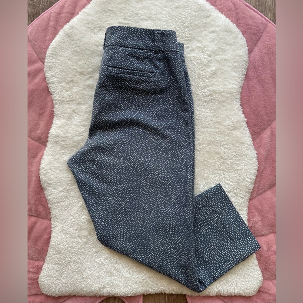 LOFT  Riviera Cropped Blue Polka Dot Pants - Picture 7 of 7